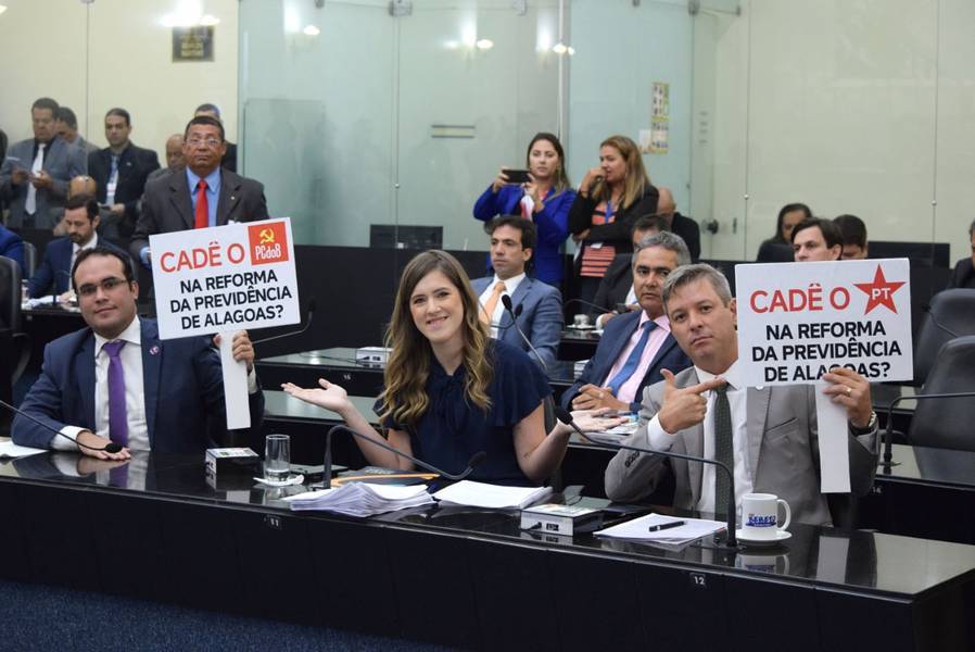 GOVERNO REJEITA ACORDO QUE ESCALONA ALÍQUOTA PREVIDENCIÁRIA